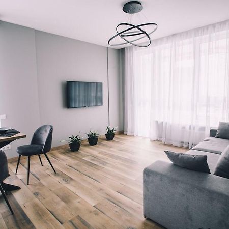 Апартаменты Заречный Kiev Exterior foto