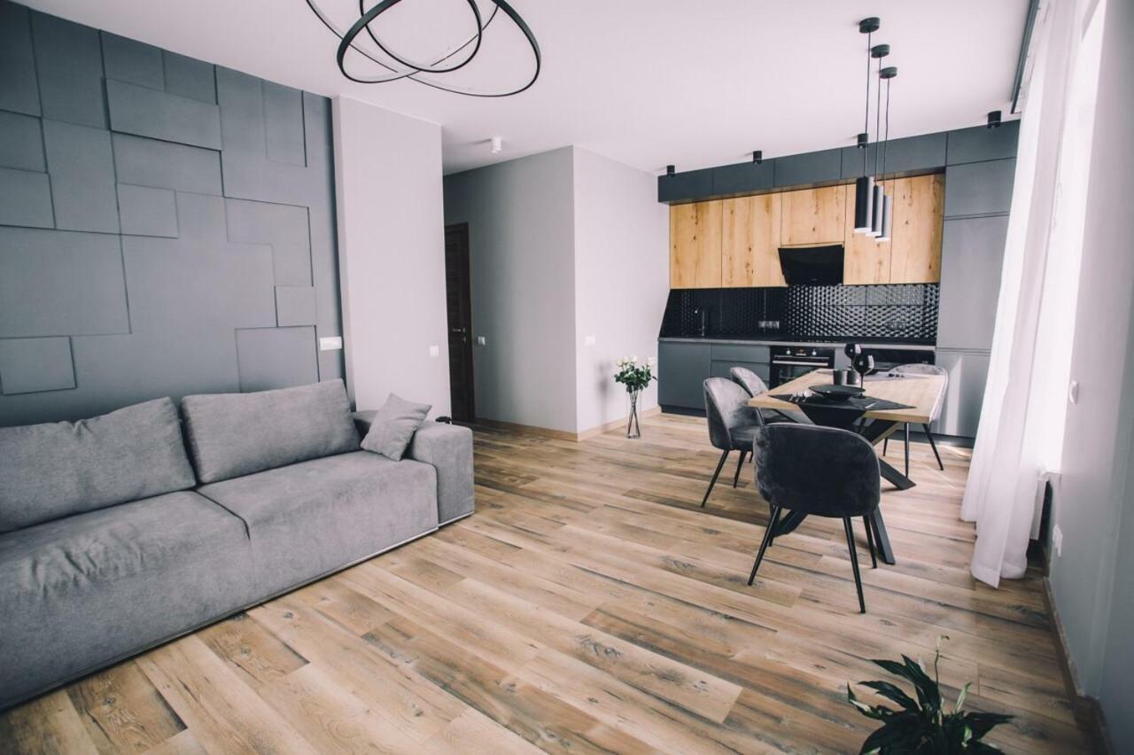 Апартаменты Заречный Kiev Exterior foto
